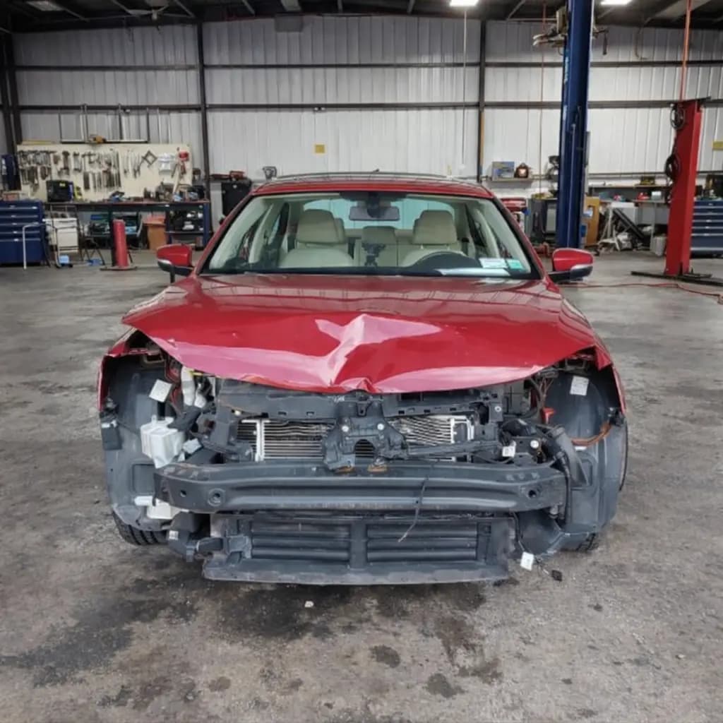 Body Shop Experience, Done The Carrect Way. - before service