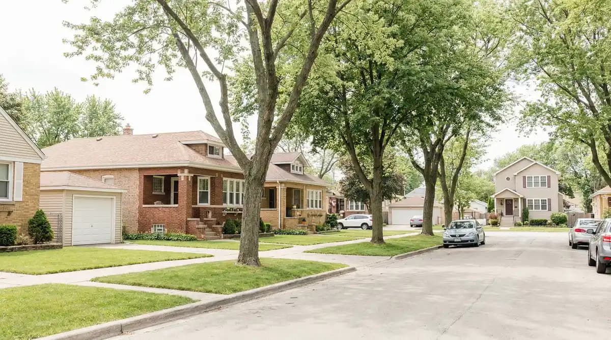 Car detailing in Jefferson Park, Chicago